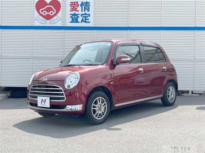 2005 Daihatsu Miragino