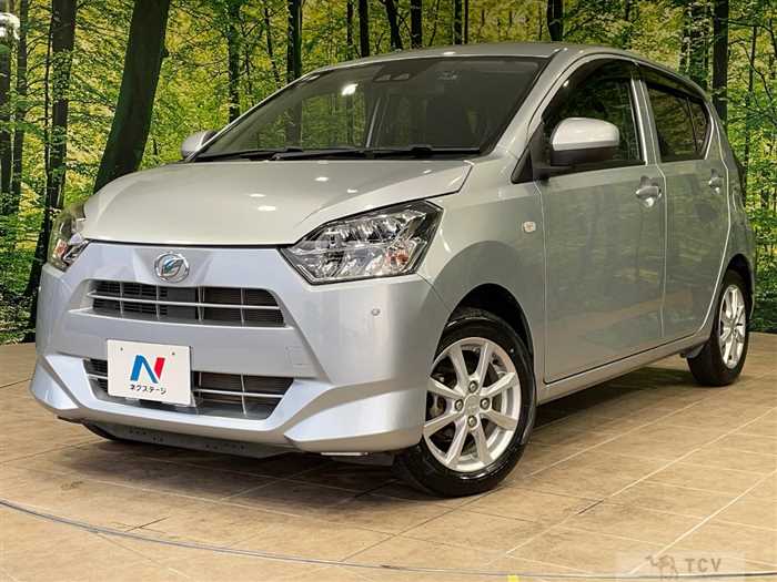 2017 Daihatsu Mira Es