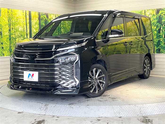 2022 Toyota Voxy
