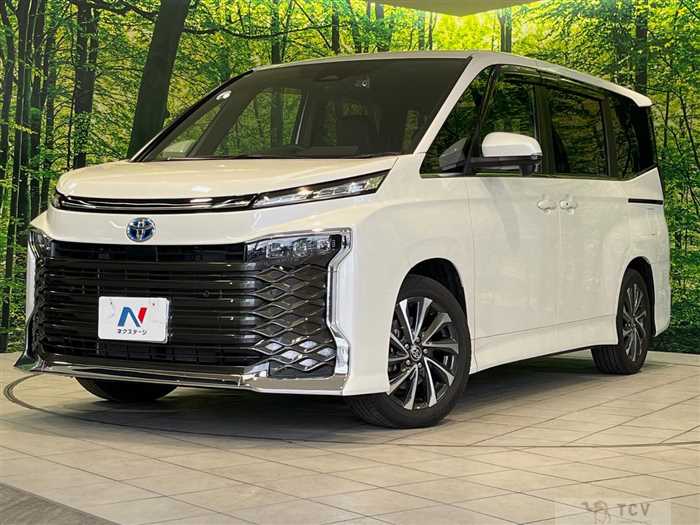 2024 Toyota Voxy