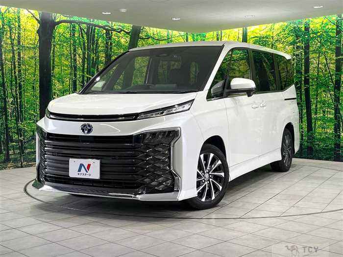 2022 Toyota Voxy