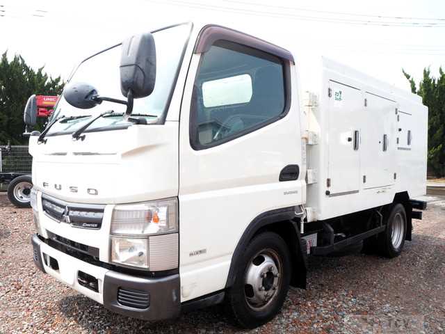 2012 Mitsubishi Canter