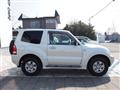 2004 Mitsubishi Pajero