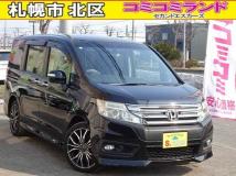 2013 Honda Step WGN