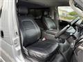 2006 Toyota Hiace Van