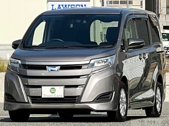 2017 Toyota Noah