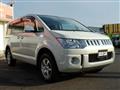 2011 Mitsubishi Delica D5