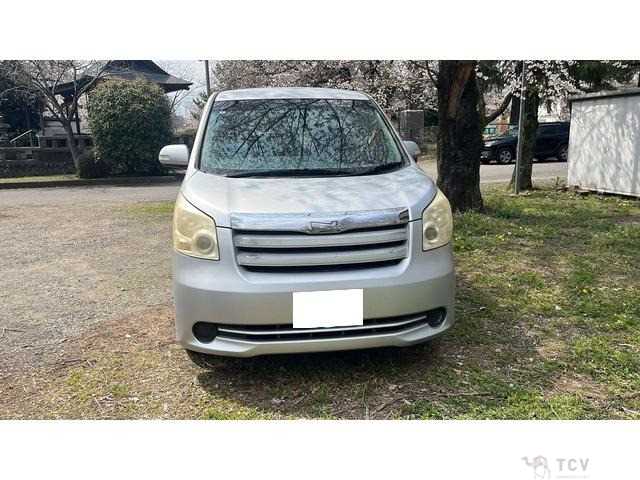 2008 Toyota Noah