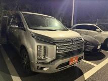 2019 Mitsubishi Delica D5