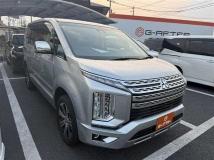 2019 Mitsubishi Delica D5