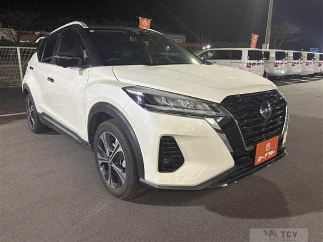2020 Nissan KIX