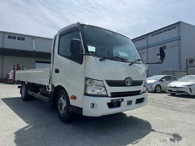 2018 Toyota Dyna Truck