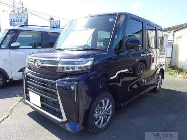 2022 Daihatsu Tanto Custom