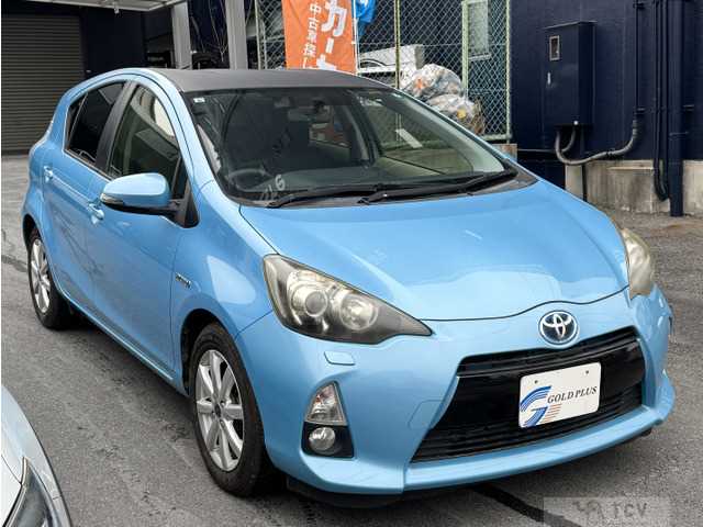 2012 Toyota AQUA