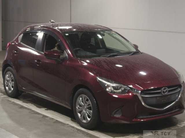 2017 Mazda Demio