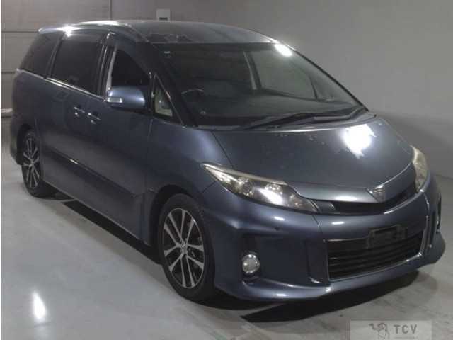 2013 Toyota Estima
