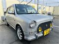 2002 Daihatsu Miragino
