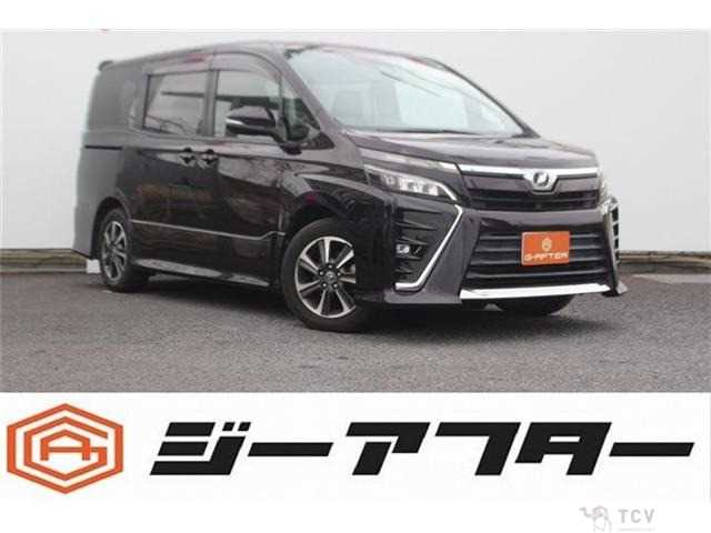 2017 Toyota Voxy