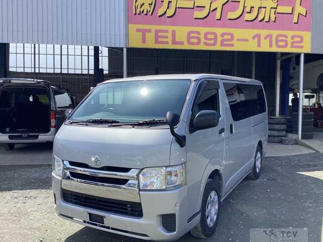 2016 Toyota Regiusace Van