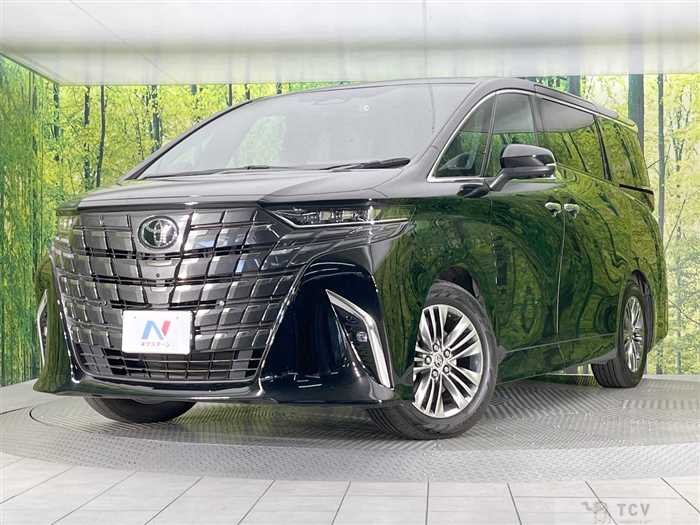 2023 Toyota Alphard Hybrid