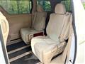 2009 Toyota Alphard