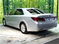 2013 Toyota Crown Hybrid