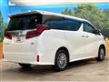2022 Toyota Alphard Hybrid