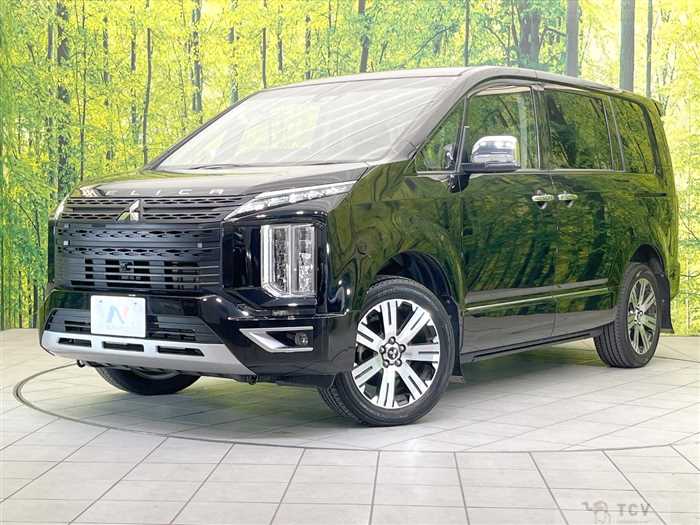 2021 Mitsubishi Delica D5