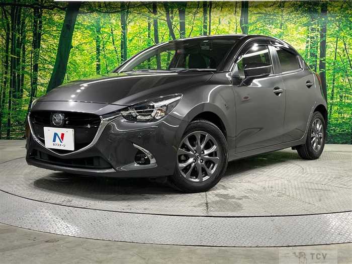 2018 Mazda Demio