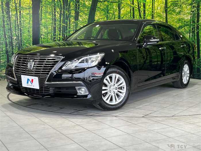 2013 Toyota Crown