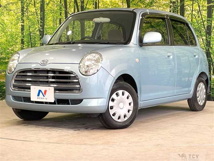 2005 Daihatsu Miragino