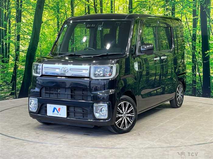 2018 Toyota PIXIS MEGA