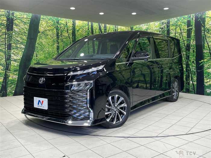 2023 Toyota Voxy