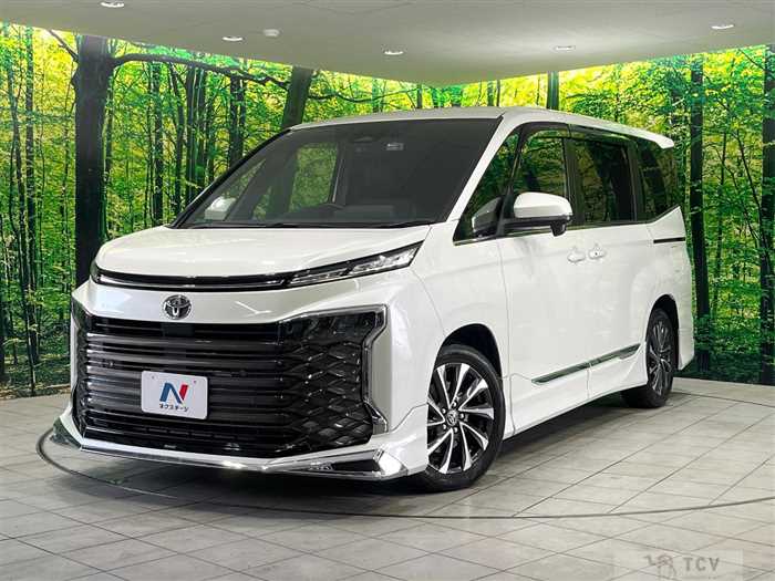 2023 Toyota Voxy