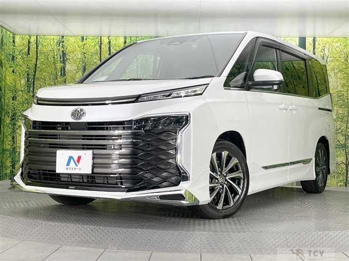 2025 Toyota Voxy