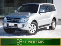 2013 Mitsubishi Pajero