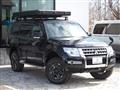 2016 Mitsubishi Pajero