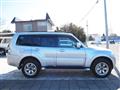 2017 Mitsubishi Pajero