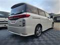 2011 Nissan Elgrand