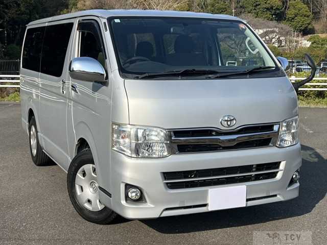 2011 Toyota Hiace Van