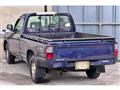 2003 Toyota Hilux