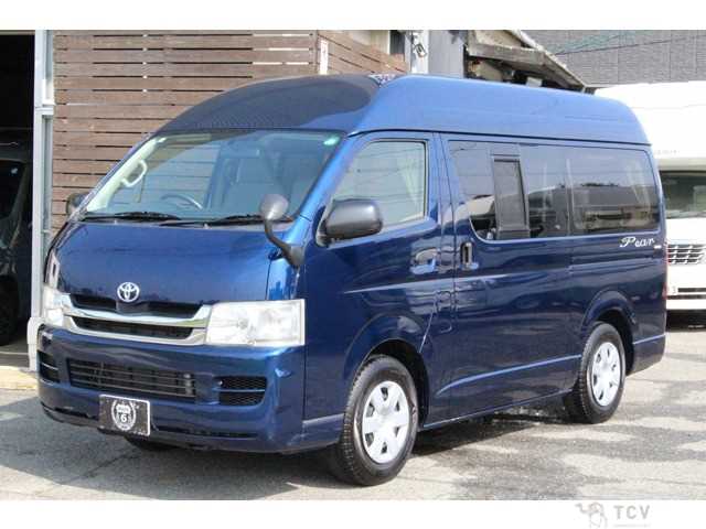 2010 Toyota Hiace Van