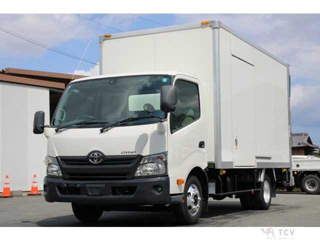 2019 Toyota Dyna Truck