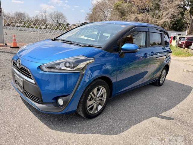 2015 Toyota Sienta