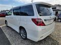 2011 Toyota Alphard G