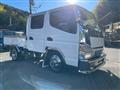 2004 Mitsubishi Canter