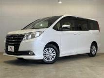 2015 Toyota Noah
