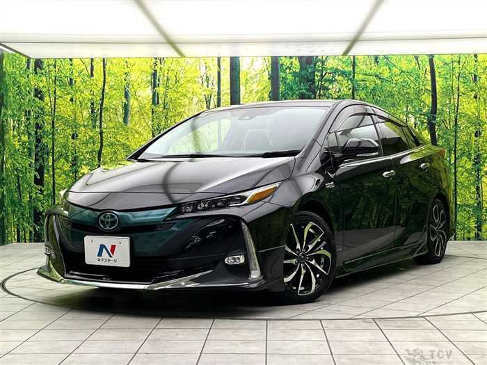 2017 Toyota Prius PHV