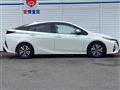 2017 Toyota Prius PHV