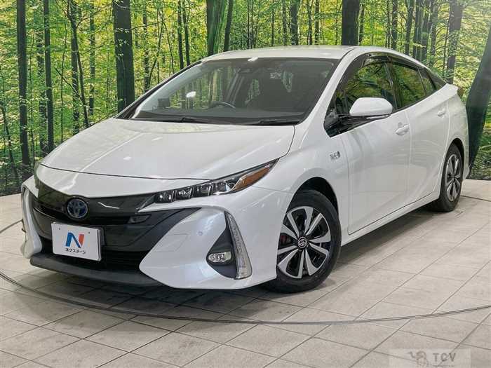 2020 Toyota Prius PHV